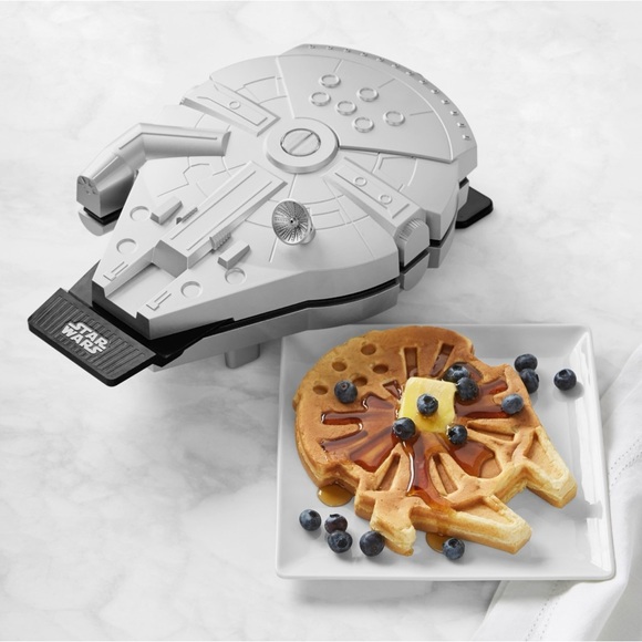NIB Star Wars™ Millennium Falcon Waffle Maker - Picture 3 of 3